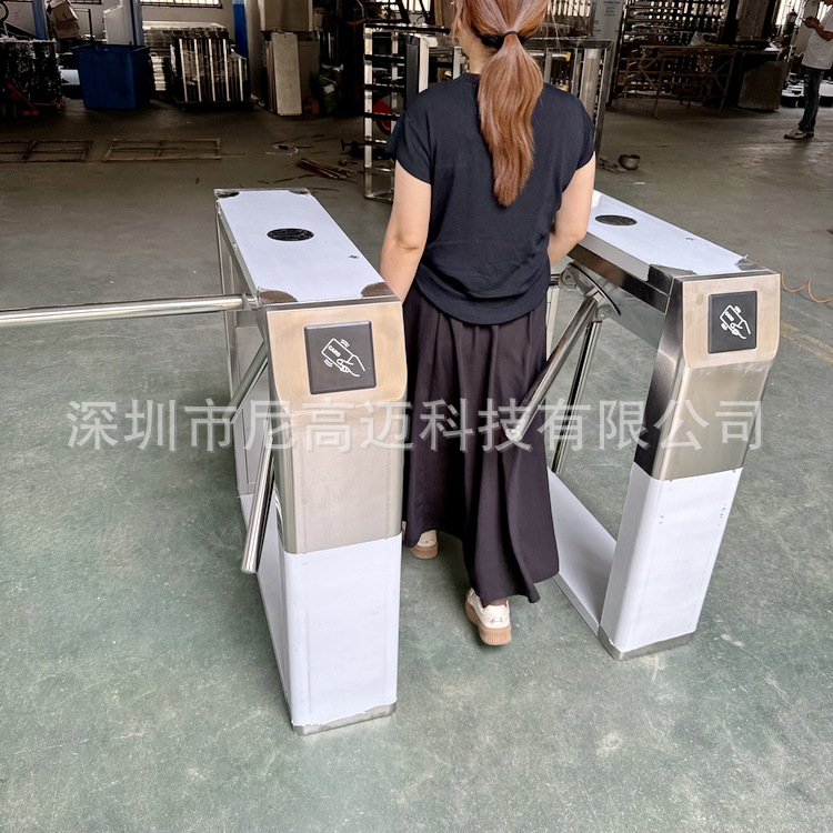 学校超市入口闸机桥式不锈钢三辊闸肇庆潮州景区导向禁行器旋转门