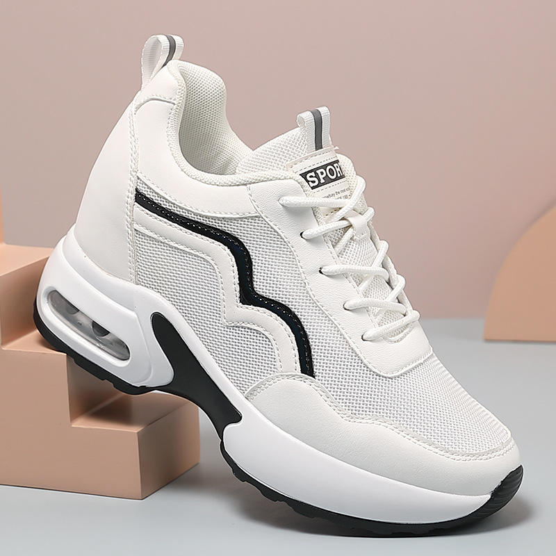 2025 nuevas zapatillas de malla transpirables zapatos de mujer tendencia transpirables versátiles con suela gruesa aumentando la altura de los zapatos casuales zapatos cojín de aire
