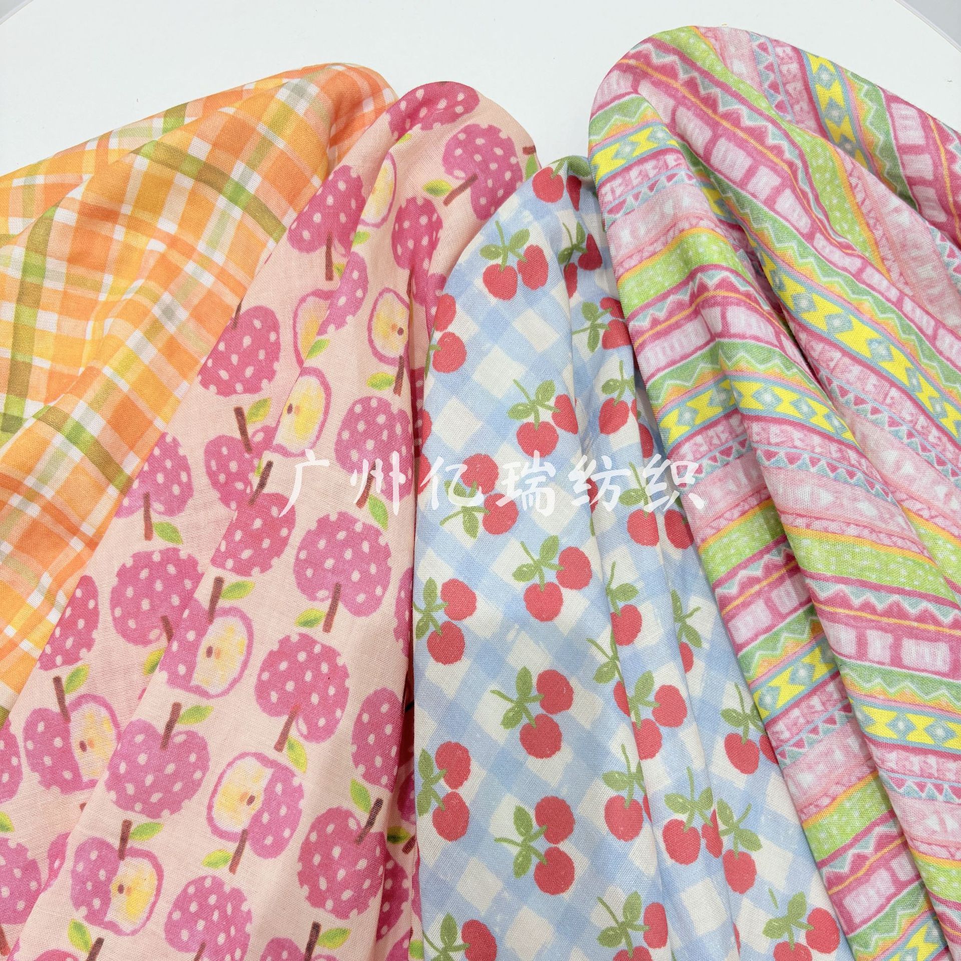 全棉双层纱数码印花 粉苹果 彩条纹 黄格子 蓝樱桃睡衣家居服面料