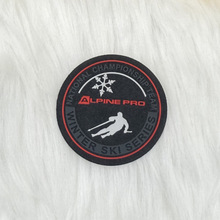 超纤植胶立体硅胶压胶服装裁片滴胶皮唛现货圆形3D标签白色橡胶标