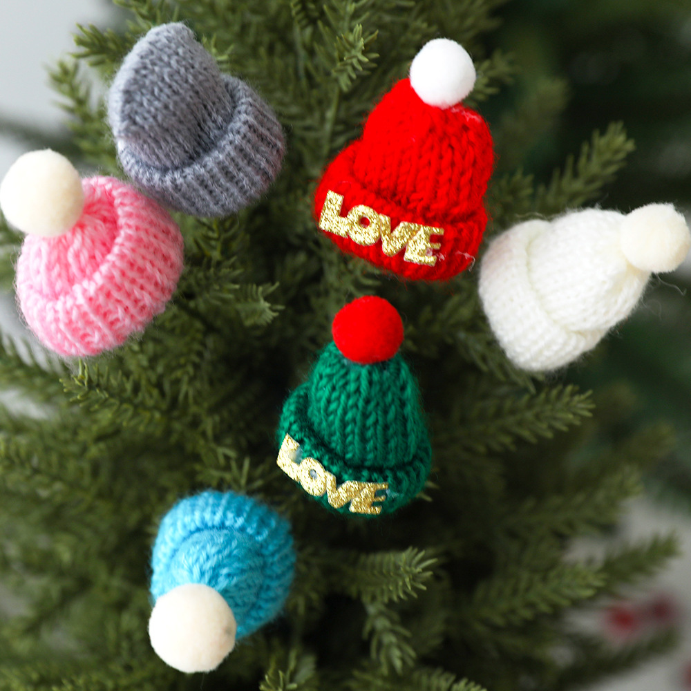Decoraciones navideñas de lana pequeña tapa de botella de vino decoración mini pequeño sombrero accesorios de fieltro navideño transfronterizos