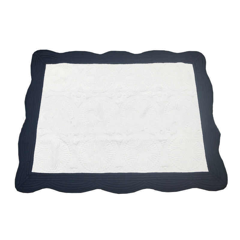 네이비 및 흰색 가장자리