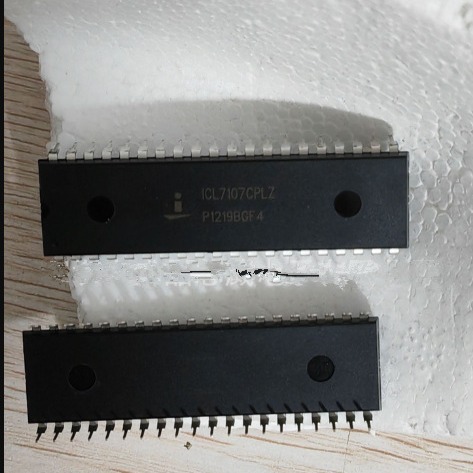 ICL7107 ( Bare Piece) Is a Display Driver Digital Tube Chip for 3 and a Half LED.