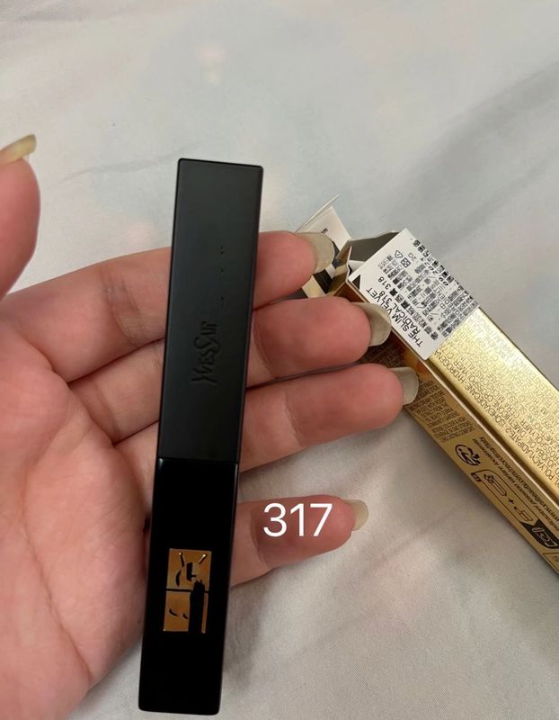 跨境专供Y家口红小黑条哑光 301#赤裸杏仁302#丝绒正装一件代发|undefined