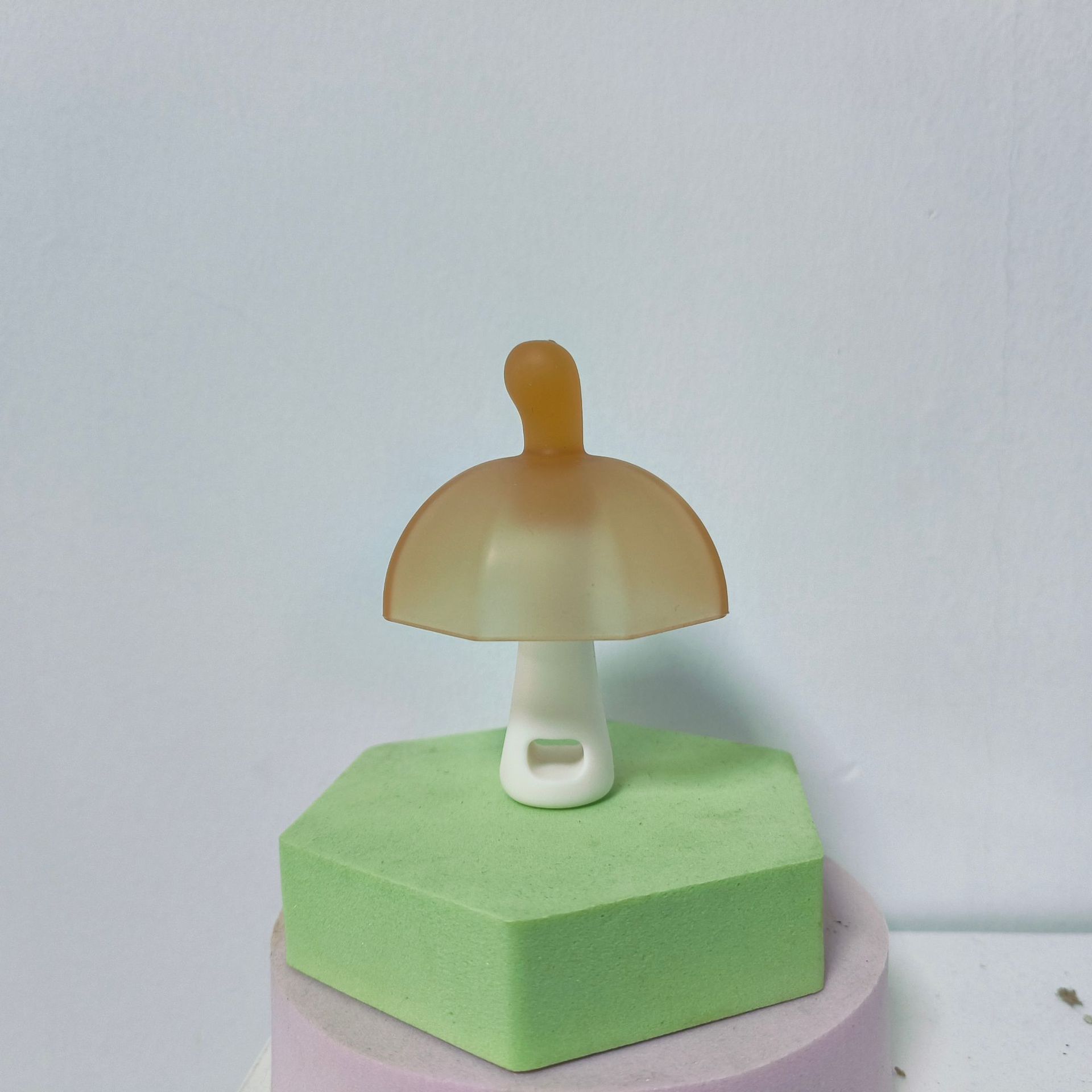 Mini version mushroom (without suction cup)