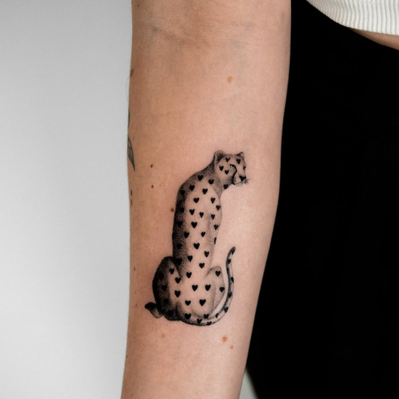 Cross-Border New Stylish Niche Heart Leopard Tattoo Stickers Waterproof Long-Lasting Disposable Temporary Tattoo Stickers