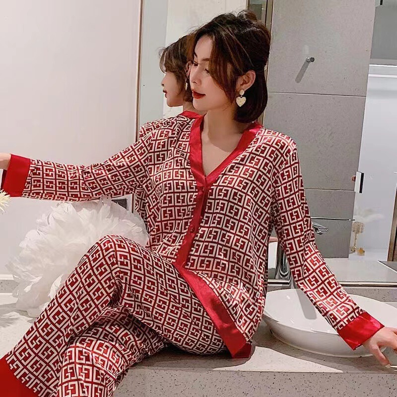 Ice Silk Pajamas Women's Spring and Autumn New Long-sleeved Chanel Style Ice Silk Home Clothes V-neck Cardigan Simulation Silk suit