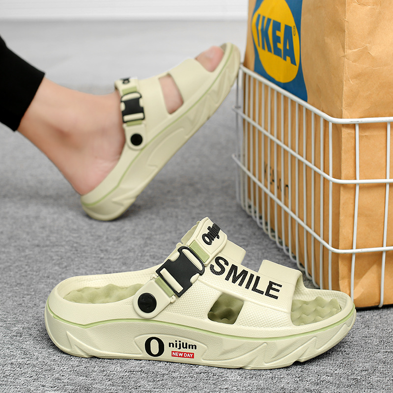 Sandalias y zapatillas de estilo nuevo para hombre 2025 verano masaje de pies hogar suela blanda pareja zapatillas casuales estilo caliente transfronterizo para mujer