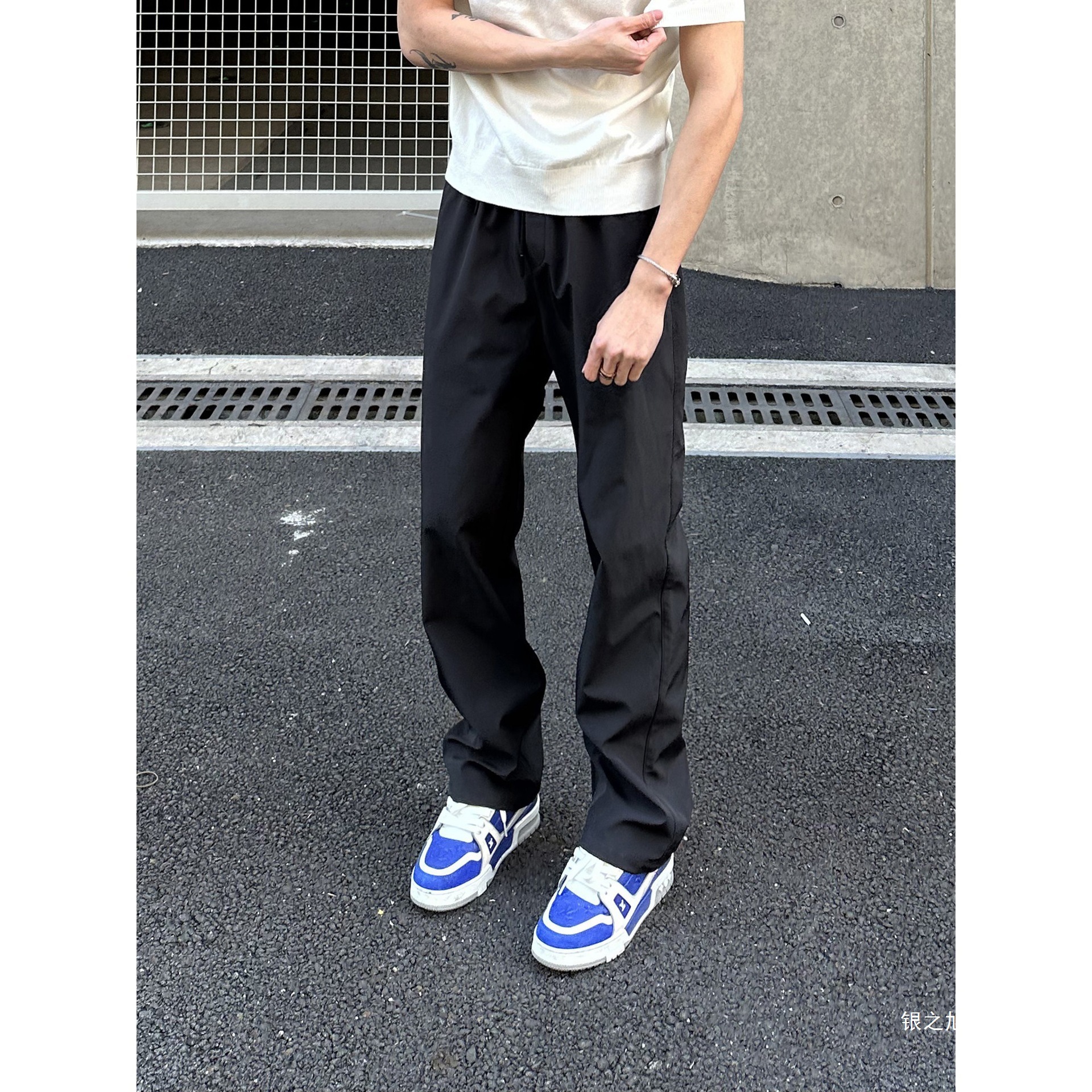 Spring and Autumn Style Burgundy Gray White Elastic Waist Quick-Dry Straight-Leg Cool Casual Dress Pants Men's Trousers