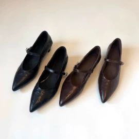 女式时装单鞋;女式皮靴;乐福鞋