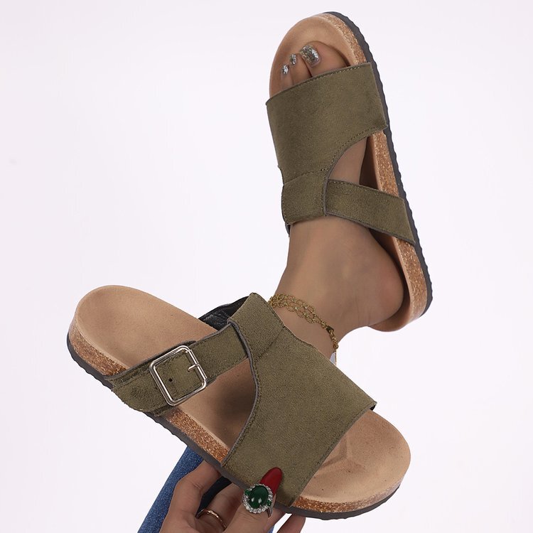 These Shoes Are a Hit! They Look Really Good on the Feet, Comfortable with Low Heels (Less Than 3cm) and a Rubber Platform Sole