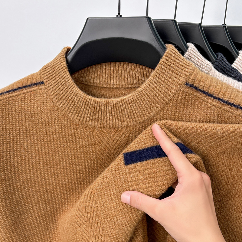 Fashionable woolen demi-season sweater
