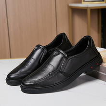 2025春季新款真皮男士套脚休闲鞋 电绣压纹舒适上线男鞋厂家批发