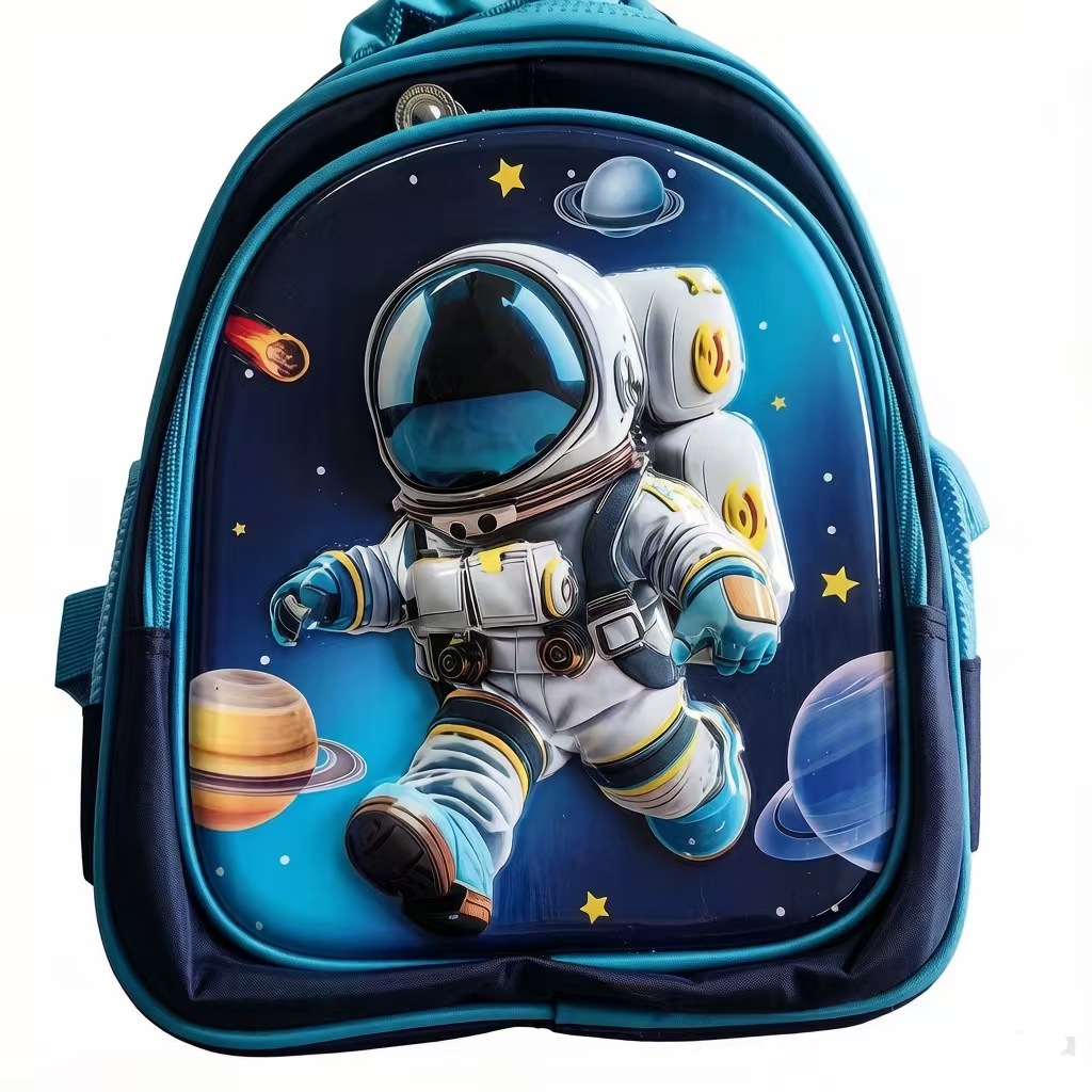 Children's Schoolbags, Kindergarten Backpacks, Cartoon 3D Burden-Reducing Schoolbags for Primary School Students in Large and Small Classes