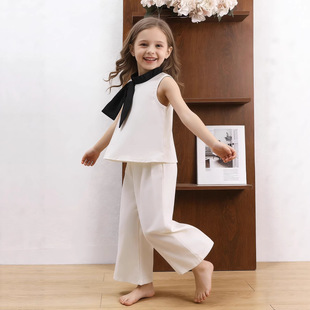 �羳Ůͯ�b�W����СŮ�����|���b�ļ��o��A�I��������Lѝ�ɼ���