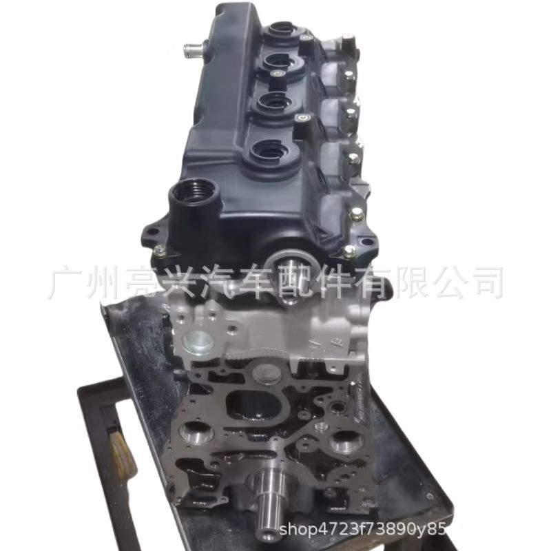 19000-30451 is suitable for Toyota HILUX diesel engine assembly convex machine 2KD