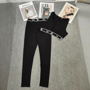 �羳���QŮ�b�͹ű��y��ĸĨ�ر��ăɼ���+ᘿ��o���Lѝ�r�����b