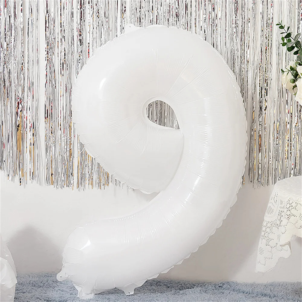 Número blanco de 32 pulgadas Decoración de globo de cumpleaños de 40 pulgadas Película de aluminio Papel de aluminio Decoración de escena de la foto Accesorios