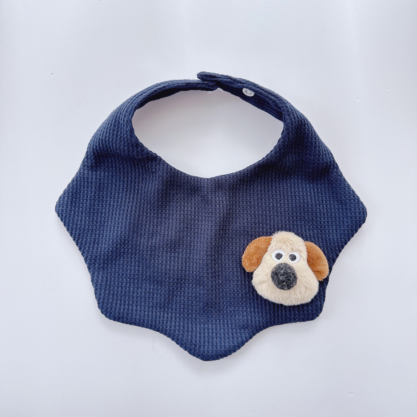 진한 파란색 강아지 - 입체 턱받이