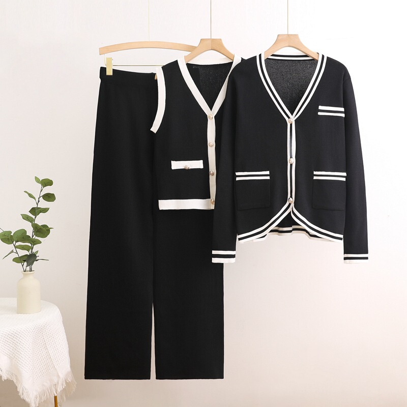 Korean Fashion suit Women's Elegant Long-sleeved Knitwear Autumn Casual Age-reducing Cardigan Vest Straight Pants Three-piece Set Korean Fashion suit Women's Elegant Long-sleeved Knitwear Autumn Casual Age-reducing Cardigan Vest Straight Pants Three-piece Set