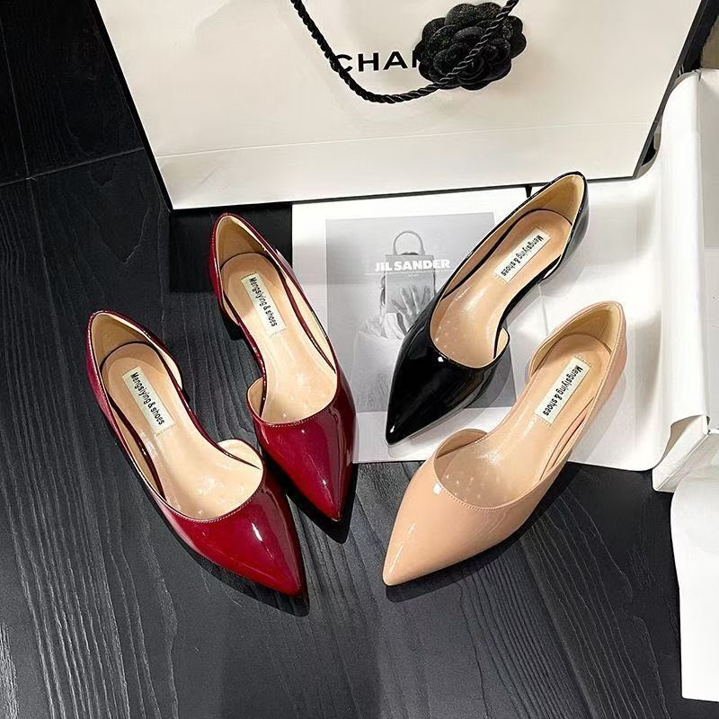 Shallow Versatile Commuting Shoes with Open Toes 2025 Spring New French Style Height-Increasing Pointed Toe Side Hollow Flat Shoes for Women