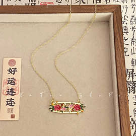 欧美时尚新品精致彩色滴釉花朵项链高级感女学生百搭锁骨链配饰
