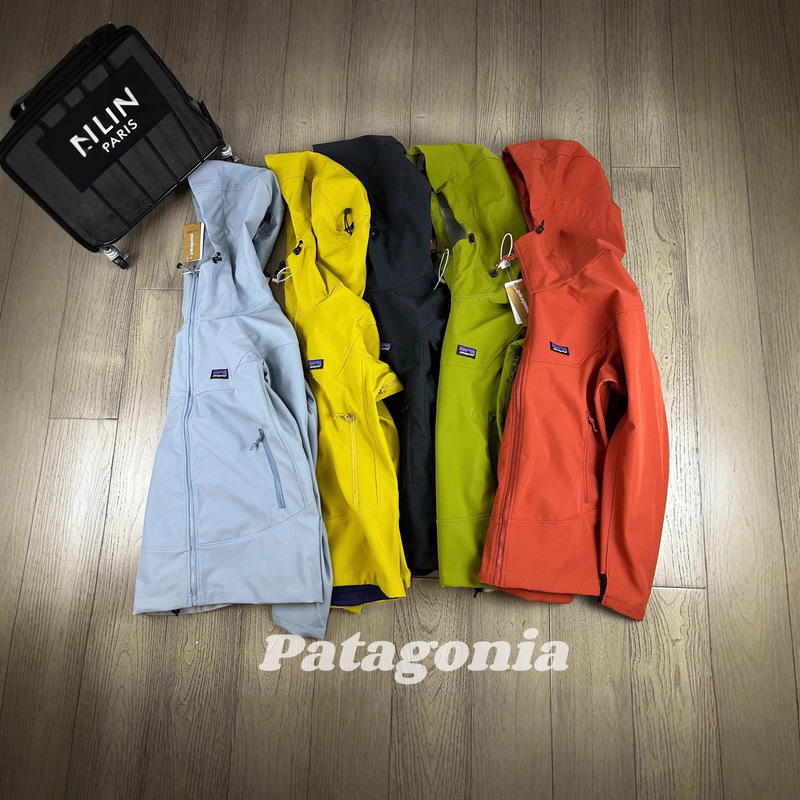 Patagonia Outdoor Mountaineering Camping Style Windproof Jacket Hooded Jacket Jacket for Men and Women Couples Beauty Trend