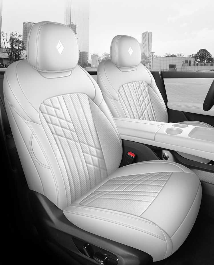 2025 Baojun Xiangjing seat cushion, full coverage, all-season special seat cover, interior modification car accessories, car seat cover