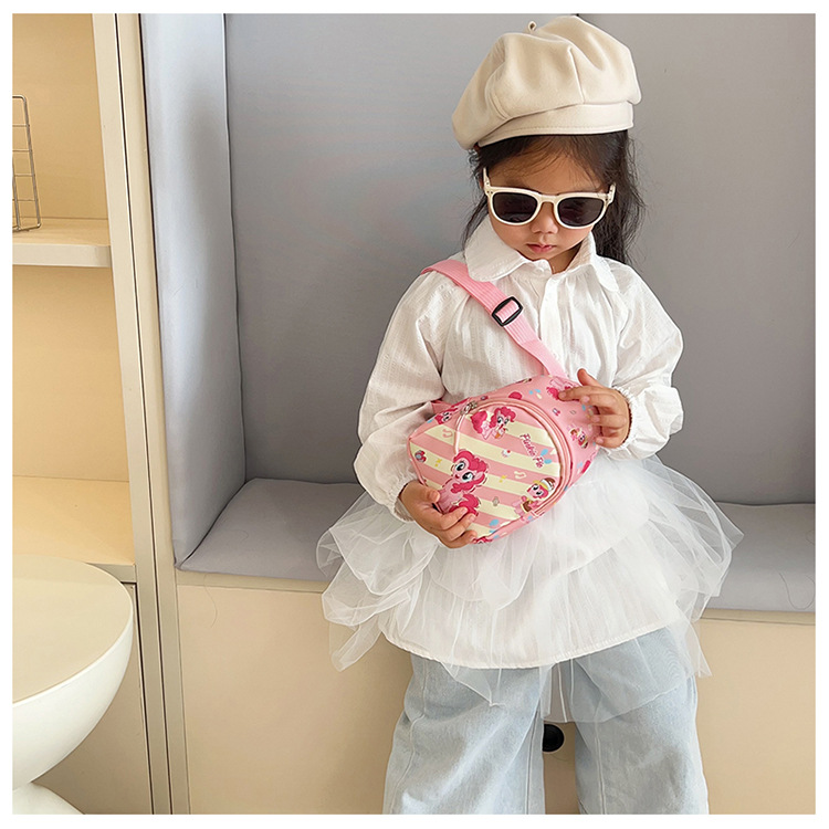 Wholesale of 2024 new children's bags, ins Korean cartoon chest bags, lightweight and fashionable travel crossbody backpacks for boys and girls undefined