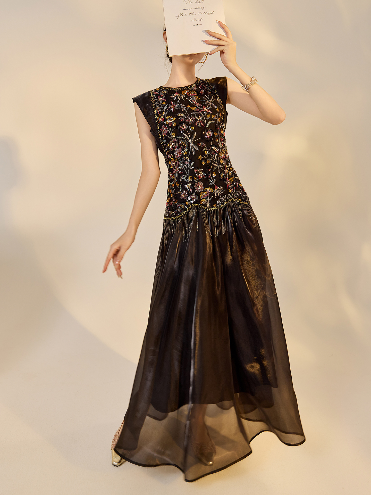 Set vest nữ công sở thêu sequin tua rua — bộ đồ, nửa váy, Trang chủ