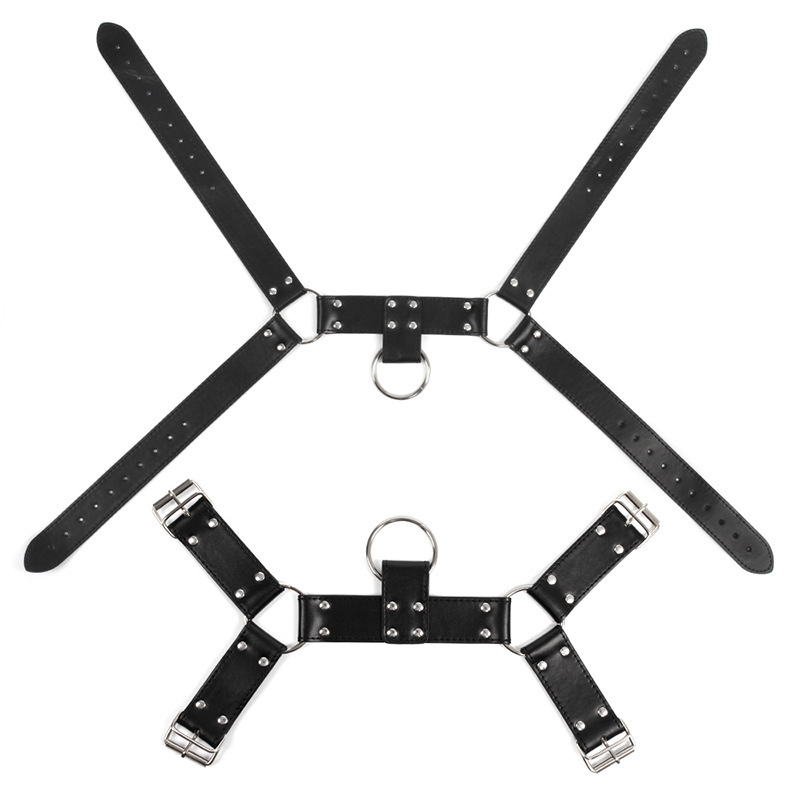 Arnés de correa de bondage, juguetes eróticos transfronterizos, arnés de pecho SM para hombres, arnés de pecho erótico de cuero para adultos de alta gama.