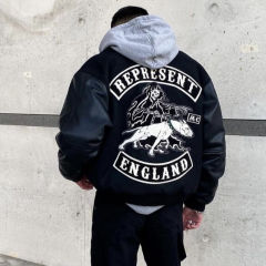 アメリカのレトロな刺繍はヒップホップの野球服の男性insのファッションブランドの秋のvibe高街のゆるいジャケットをつなぎ合わせます。