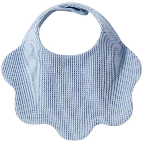 New Korean version ins waffle cotton bib baby saliva towel newborn petal bib baby anti-vomiting