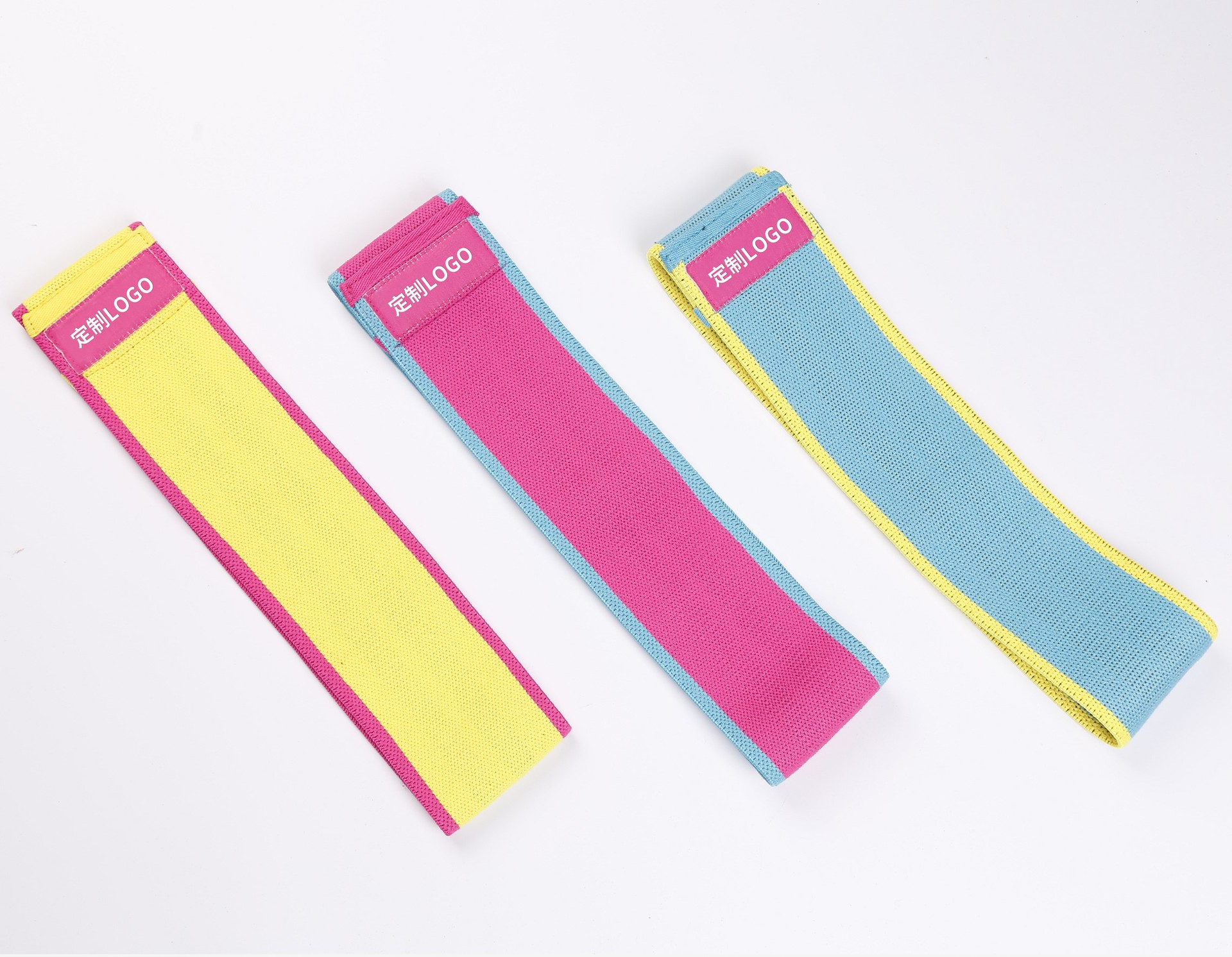 Traje de color (amarillo/rosa/azul + Rosa bolsa de malla + manual)