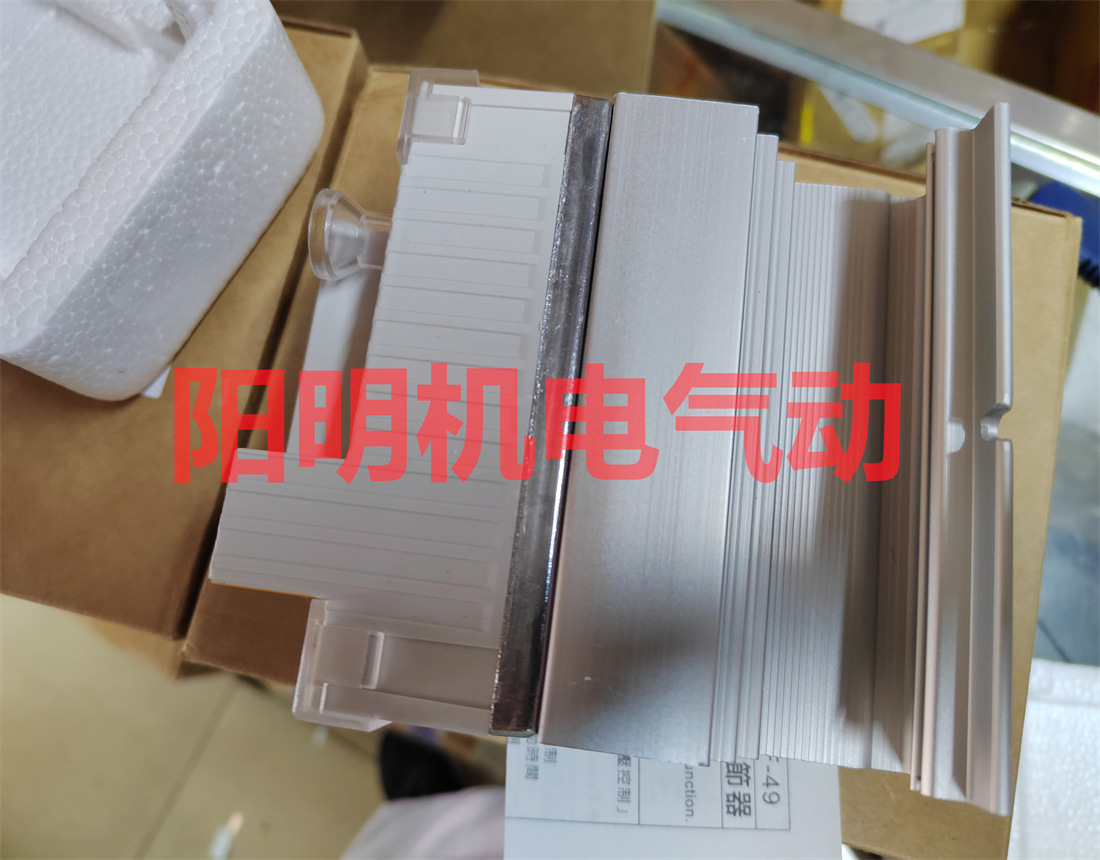 FAIRCHILD 电气转换器	TD6000-026U