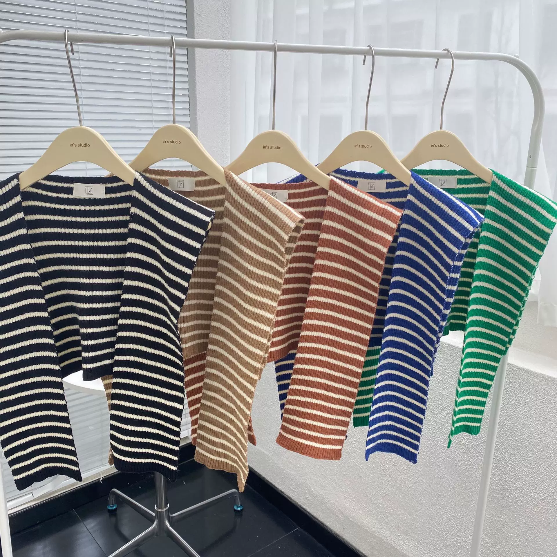 新款双面条纹百搭时尚针织搭肩外搭装饰打结小坎肩防晒披肩女斗篷