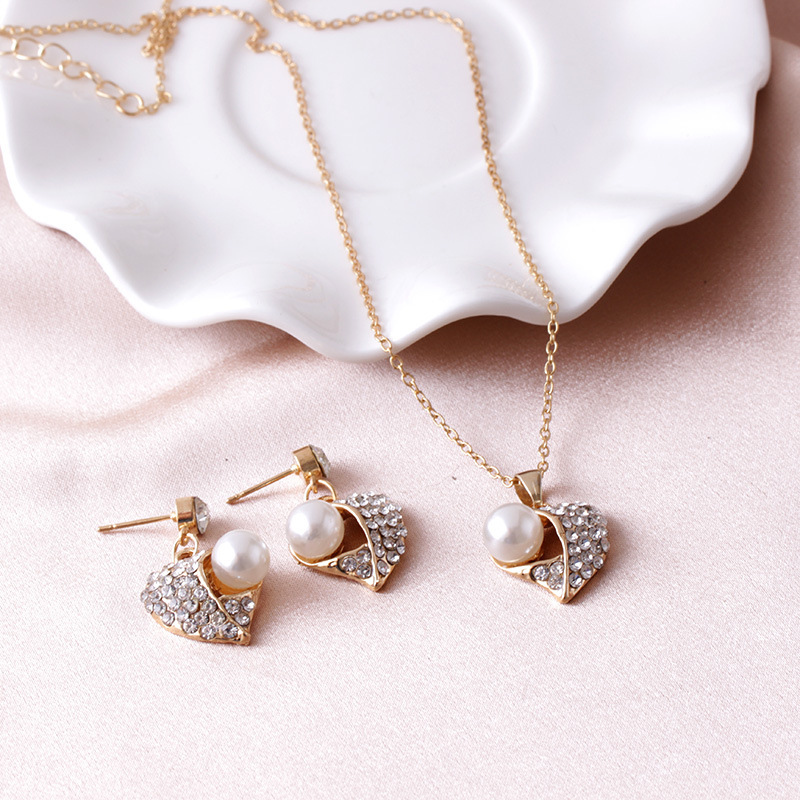 Elegant Jewelry Set
