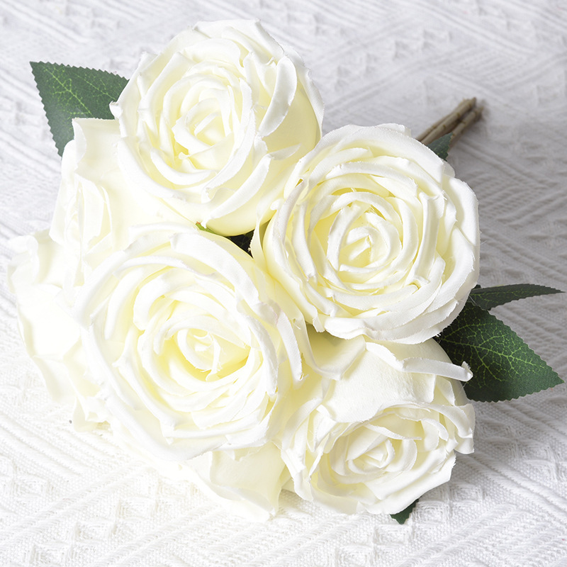 Rosa artificial 7-cabeza imperial concubina Rosa sosteniendo Flor de estilo europeo Flor de seda boda Hotel sala de estar decoración transfronteriza al por mayor