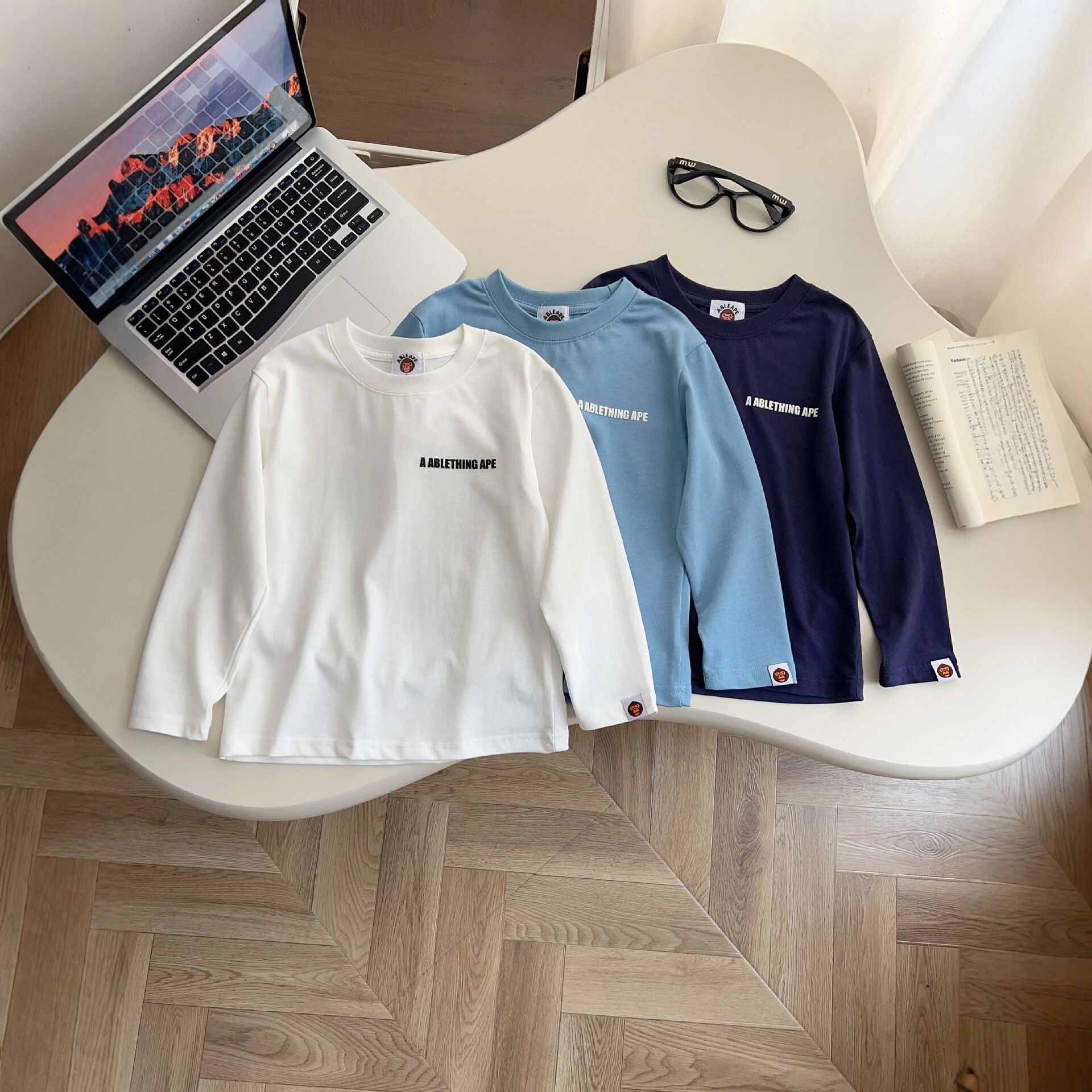 New Spring/Autumn Long-Sleeved Breathable Base Layer Shirt with Letter Print, Trendy and Stylish Korean Style Casual Children's Wear