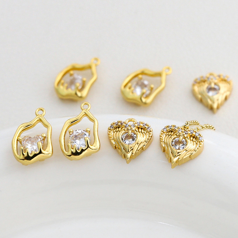 Copper Material 1 Piece Copper Zircon Irregular Heart Shape Pendant