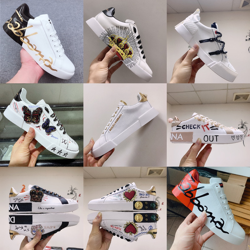Versión superior Comercio exterior Pedido original Reba mismo estilo cuero genuino DG2023 remache graffiti zapatos blancos zapatos de pareja de hombres zapatos de moda mujeres