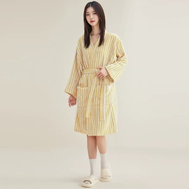 毛巾;浴巾、沙滩巾;方巾、中巾