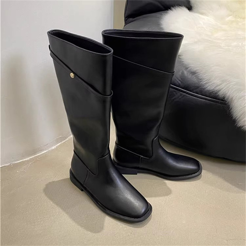 South Korea's Dongdaemun High Boots Women's Boots Autumn and Winter New Large Tube Wai Retro Small Gold Buckles No Knee Knight Boots