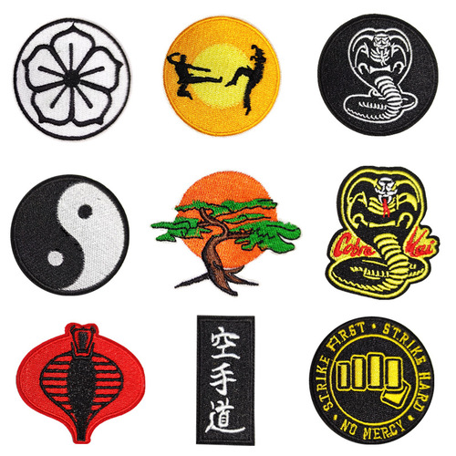 New manufacturer cloth stickers cobra cartoon embroidery cloth stickers scenery clothing accessories 缼ding stickers round armbands