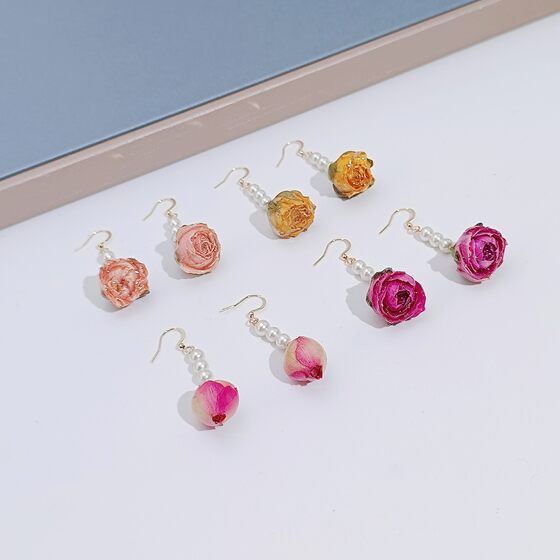 Super Fairy Long Earrings Real Flower Rose Rose Rose Earrings Fresh Vintage Handmade Dropping Glue Dried Flower DIY Earrings