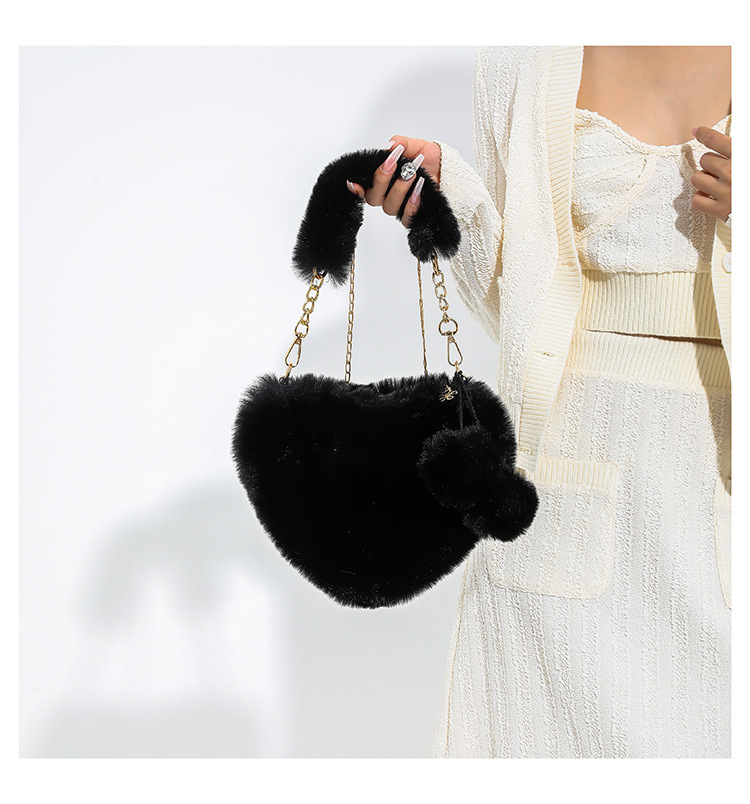 Peach Heart Handbag, Cute Plush Ball Shoulder Bag, Personalized And Niche Women's Solid Color Temperament, Heart Shaped Plush Diagonal Straddle Bag_voghion.com