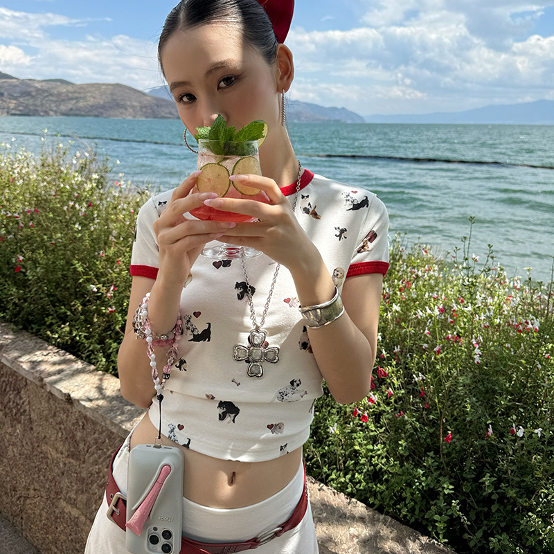 MMFISH moda estilo occidental retro chica caliente estampado nicho diseño sentido contraste color gato perro camiseta de manga corta 25T259