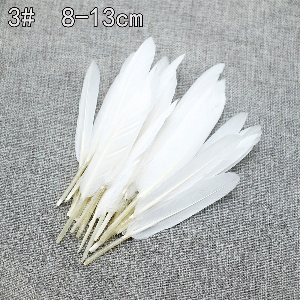 Colección de productos de plumas blancas al por mayor Accesorios de ropa de plumas hechos a mano de bricolaje Accesorios de plumas de ganso Material de plumas de pavo