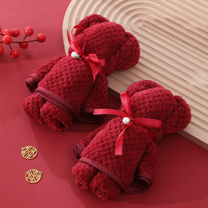 Coral Velvet Bear Red Towel, Wedding Towel, Wedding Souvenir Gift for Guests, Towel Return Gift, Wedding Celebration Gift Box Coral Velvet Bear Red Towel, Wedding Towel, Wedding Souvenir Gift for Guests, Towel Return Gift, Wedding Celebration Gift Box