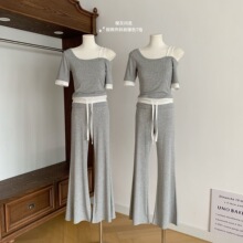 暖灰间息 莱赛尔假两件斜肩撞色T恤女春夏收腰上衣